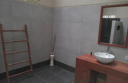 Nyuh Kuning Bed & Breakfast | Yamanaka Japanese Bath House