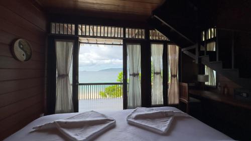 Sawinggrai Resort | Yenatar Resort