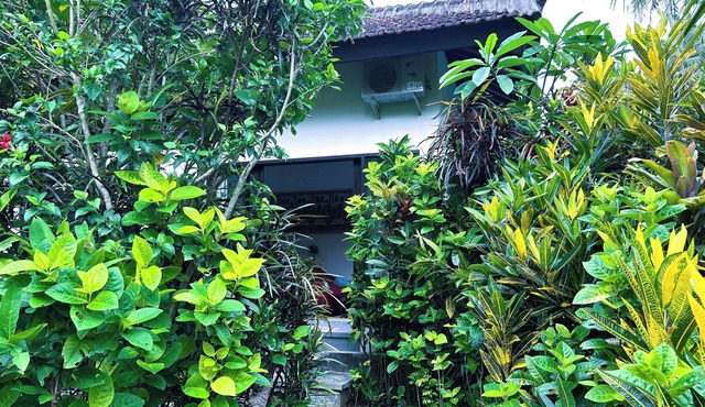 1-BR Ubud Villa - The Headlines : Cozy villa in enchanting Bali with AC, WiFi in Bali