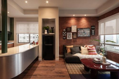 3BR Cozy City View CBD Sudirman Park Apartment, New York Artist Design in Jakarta