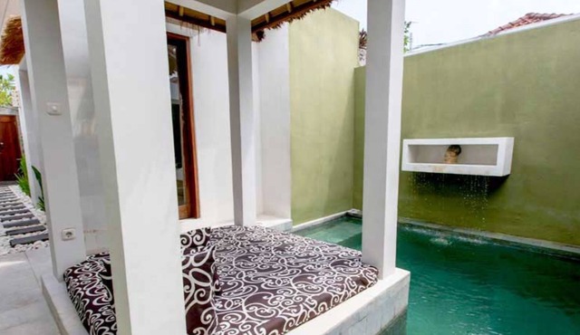 A Cozy One Bedroom Villa in Seminyak, Close to Amenities, Walk Distance to Beach in Seminyak