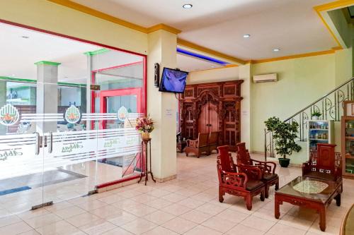 Abbas Syariah Hotel near Menara Kudus Mitra RedDoorz in Kudus