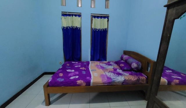 ADZRIEL HOMESTAY SYARIAH in Patuk