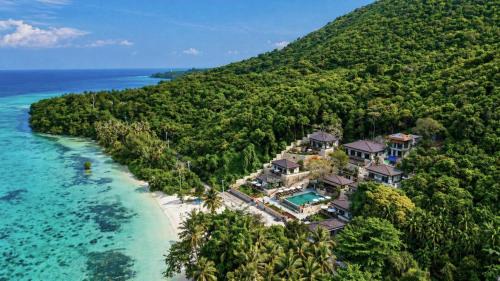 Alam Jiwo Luxury Resort Karimunjawa in Karimunjawa
