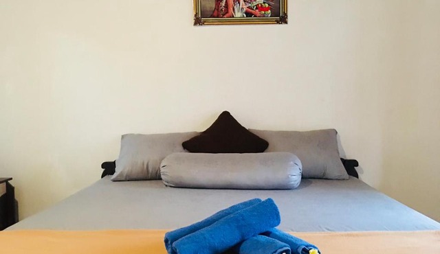 Ampik Batur