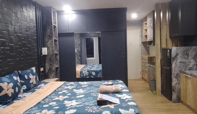 Aryanto at Sentul Tower Apartment in Citaringgul