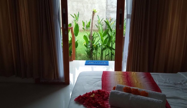 Bagoesfull Homestay in Penida Island