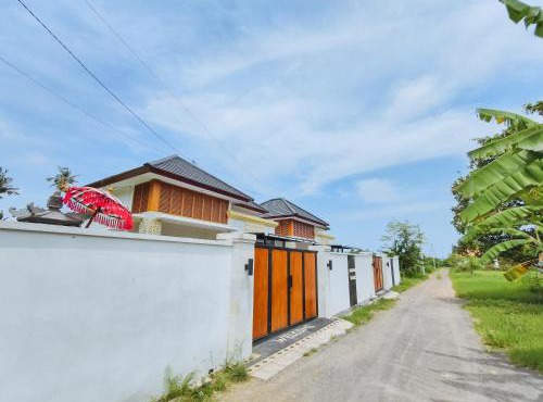Bali Lovina Karuna Villa