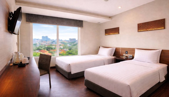Batiqa Hotel Darmo - Surabaya in Surabaya