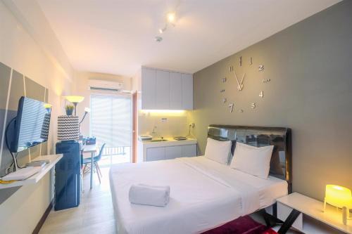 Best and Simply Homey Studio Cinere Resort Apartment By Travelio in Gandul
