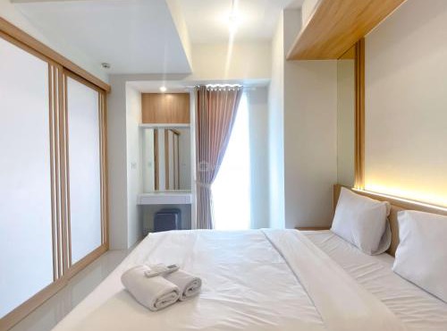 Best Deal and Restful 1BR Vasanta Innopark Apartment By Travelio in Cikarang