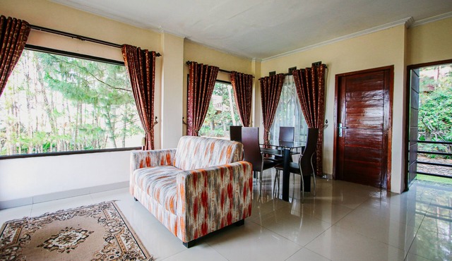 Bukit Alamanda Resort & Resto in Garut