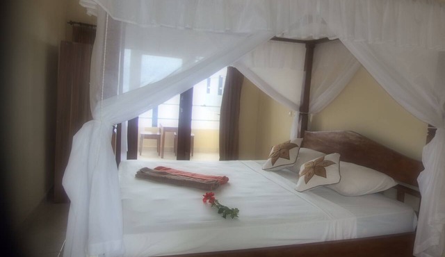 Bukit Indah Home Stay
