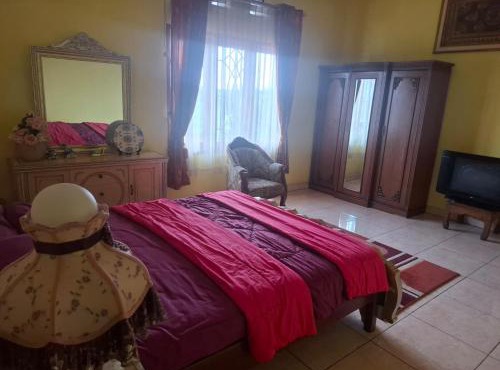 C Four Homestay