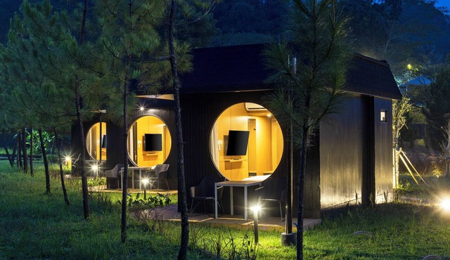 Cabin ARTOTEL Pelangi Park in Kabupaten Bogor