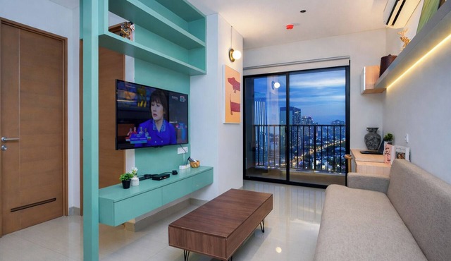 Calm And Restful 1Br At Ciputra World 2 Apartment