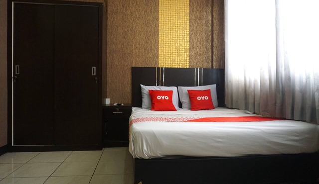Capital O 3952 Hotel C 18 Cibaduyut in Bandung