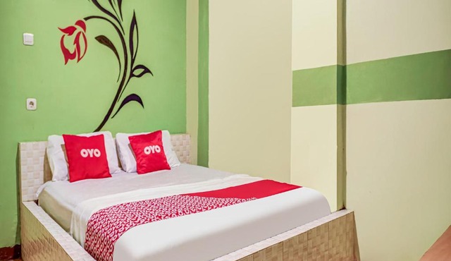 Capital O 91034 Hotel Grand Kenari in Karawang