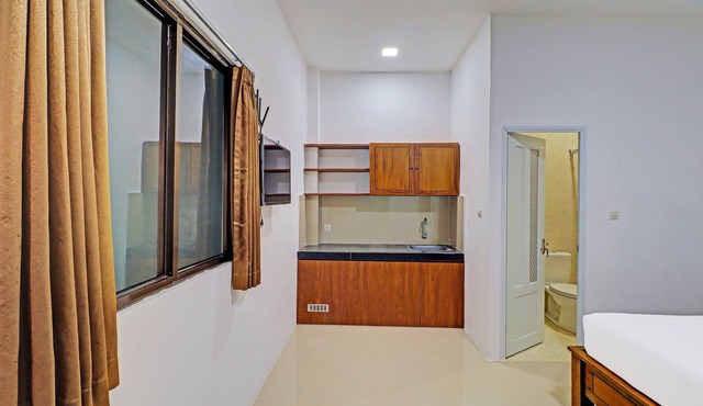 Capital O 92039 Runways House in Tuban