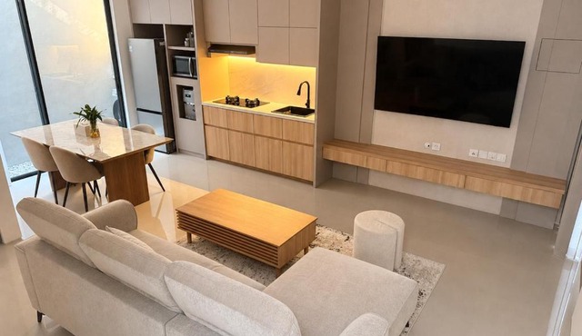 Casa Laviola - 2BR near BSD City in Cicayur