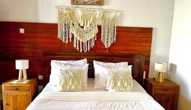 Coastal Inn in Penida Island