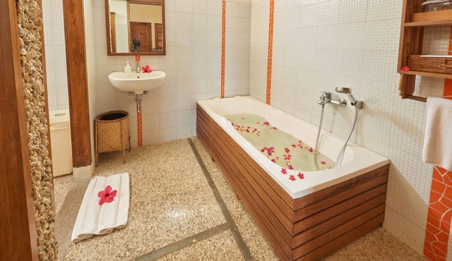 Cocotinos Manado a Boutique Dive Resort & Spa in Wori