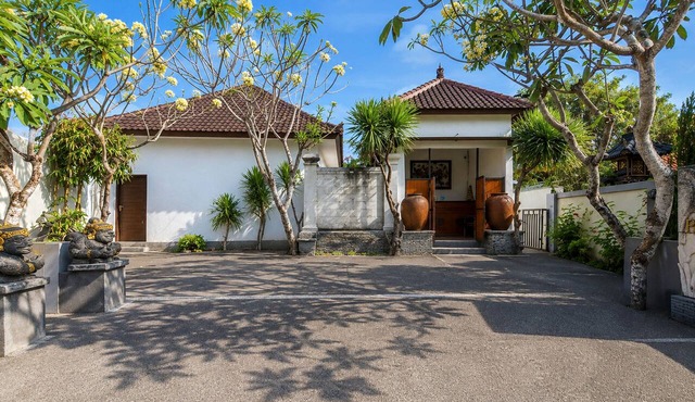 Collection O near Pantai Nusadua formerl in Nusa Dua