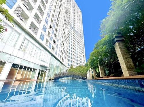 Cozy Studio Apartment Venetian at Grand Sungkono Lagoon Surabaya by Le Ciel Hospitality in Surabaya