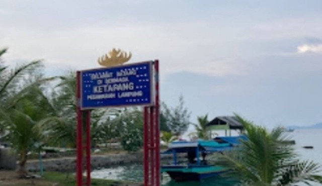 Cozzy Homestay Edo Pahawang in Batu Menyan