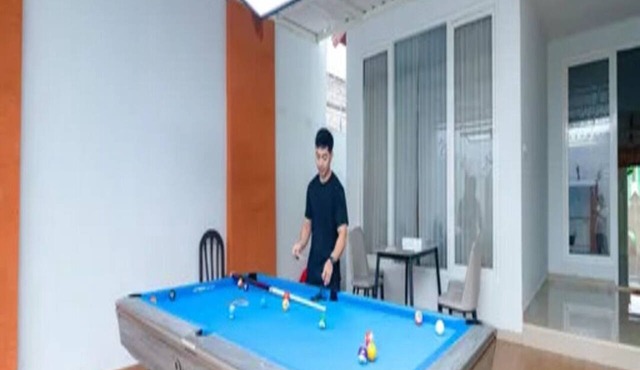Cozzy Villa Gardenia in batu