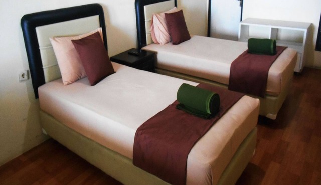Cunang Hill Hotel & Resort in Cilobak