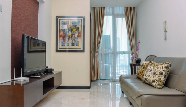 Elegant And Comfort 1Br + Extra Room Apartment At Bellagio Residence