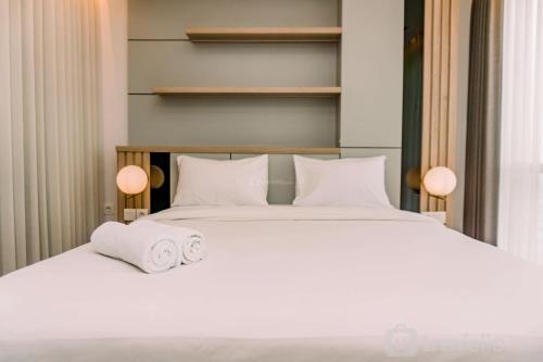 Elegant and Comfort 1BR at The Smith Alam Sutera Apartment By Travelio in Tangerang