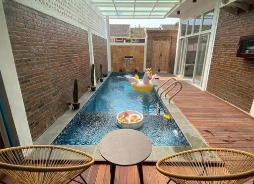 Emka Family Villa Malang in Malang