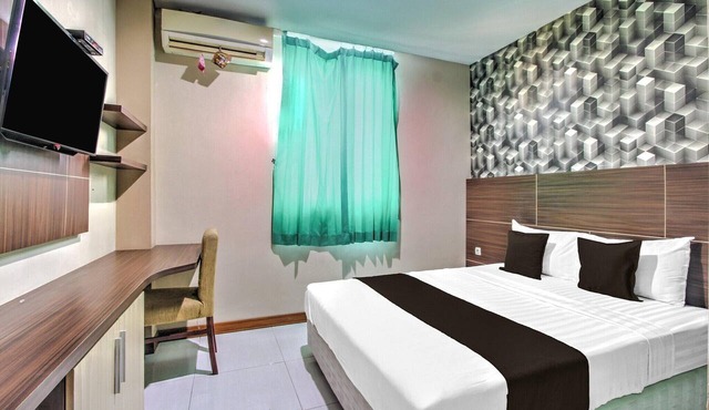 Family Friendly Suite W/Free WiFi Parking and Pool
