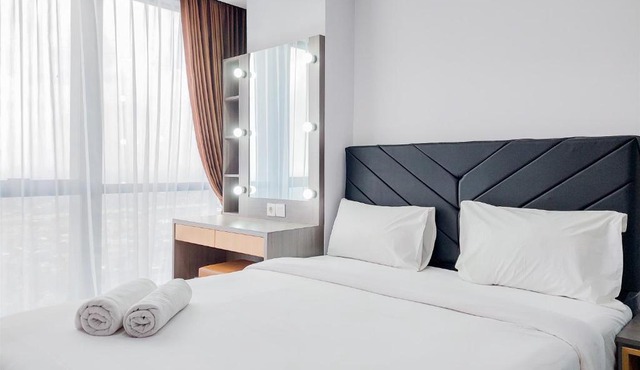 Good and Restful 1BR at The Smith Alam Sutera Apartment By Travelio