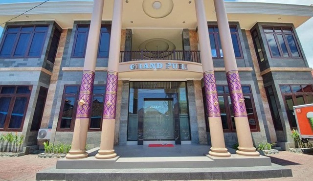Grand Puri Hotel