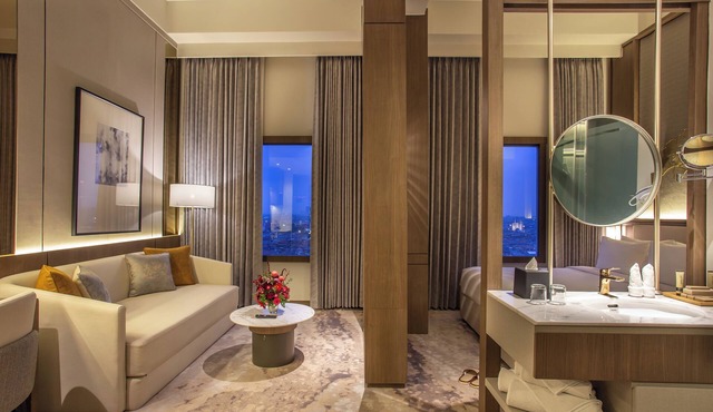 HARRIS Hotel & Conventions Gubeng Surabaya in Surabaya