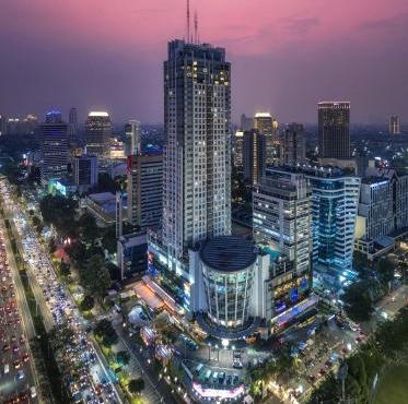 HARRIS Suites fx Sudirman