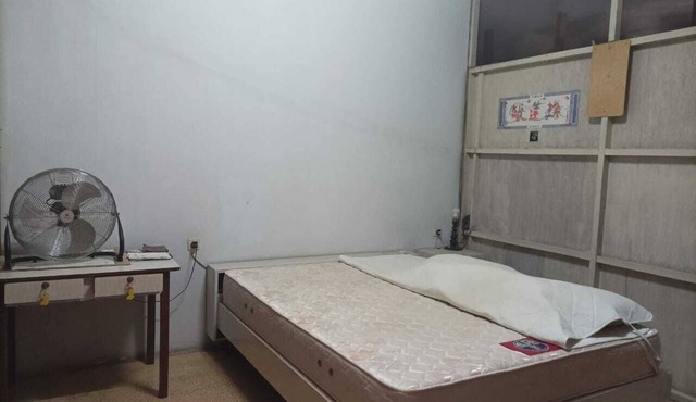 Homestay can PartTime Job with us Visa in Makassar