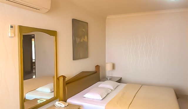 Hotel 678 Kemang