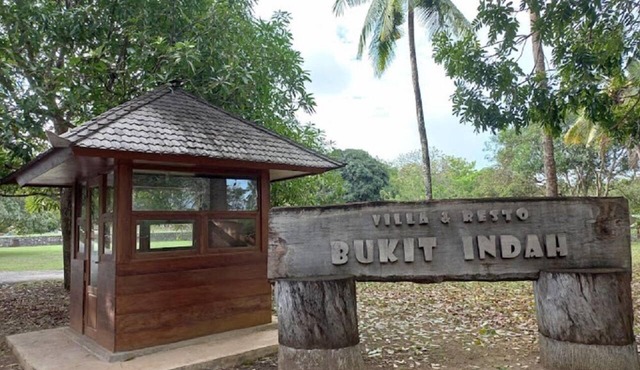 Hotel Bukit Indah Saumlaki by LeGreen in Saumlaki