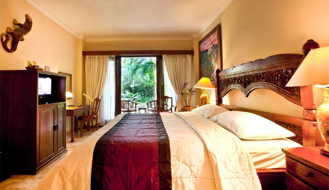 Hotel Kumala Pantai