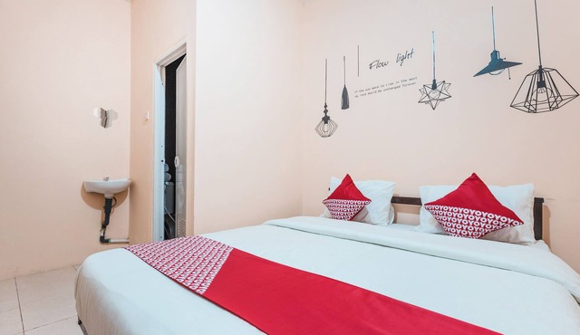 Hotel O Eden Guest House in Depok