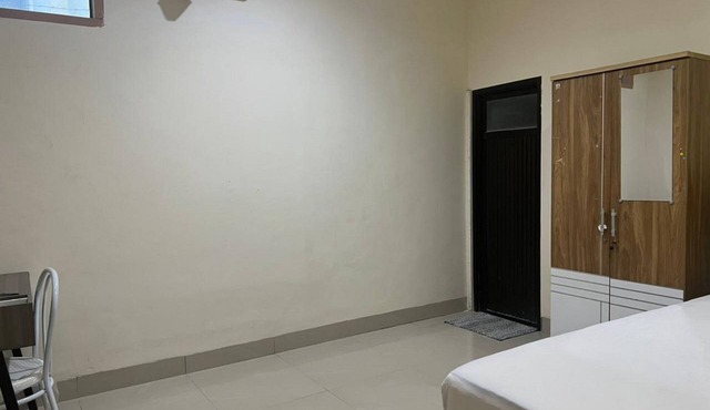 Hotel O Enjoy Homestay & Cafe in Somba Opu