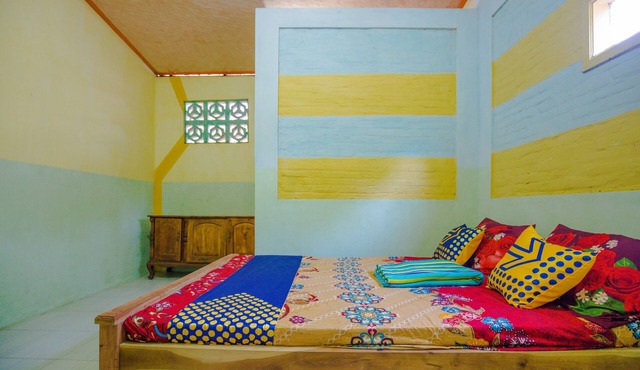 Hotel O Gandrung Payungan Family InnNearStasiun Banyuwangi Kota