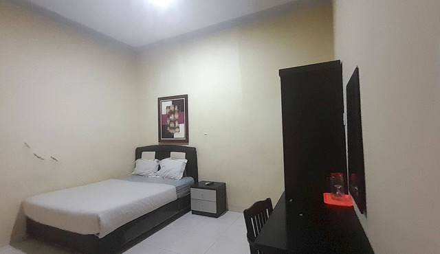 Hotel O Homestay Bunga Rinte Syariah Near Komp perumahan stella ressidence 2 in Medan