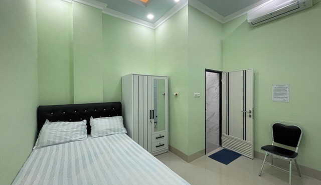 Hotel O Homestay Purirano in Kendari