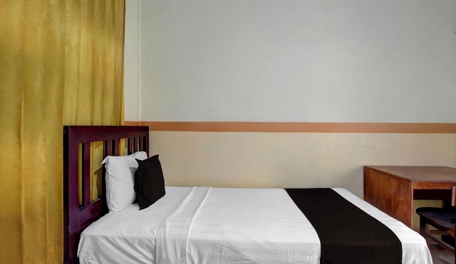 Hotel O Lowanu Stay Syariah in Yogyakarta