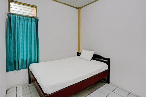 Hotel O Penginapan Aina Syariah in Selerong